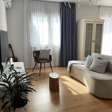 Angies Apartment